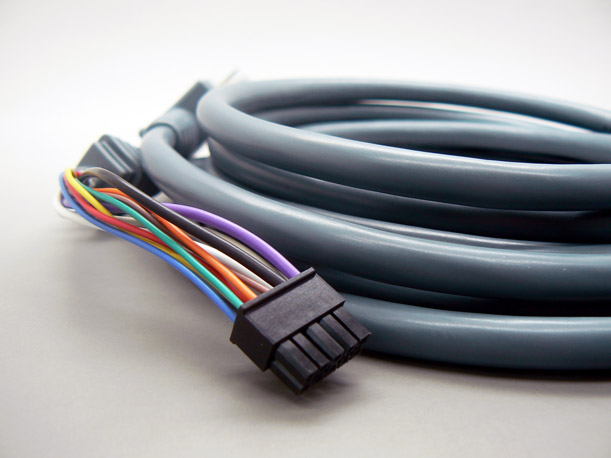 [:en]Electric custom cable manufacturer [:fr]Fabricant de câbles électriques sur mesure